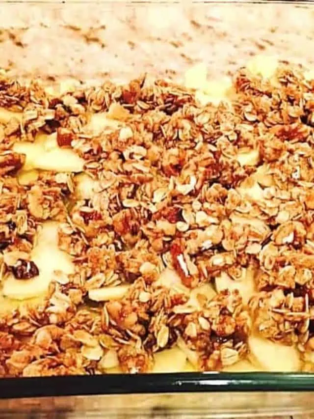 cropped-apple-crisp-in-pan.jpg