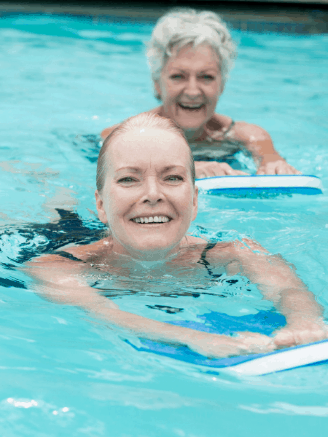 Easy 30 Minute Swim Workout for Beginners to Lose Weight Story