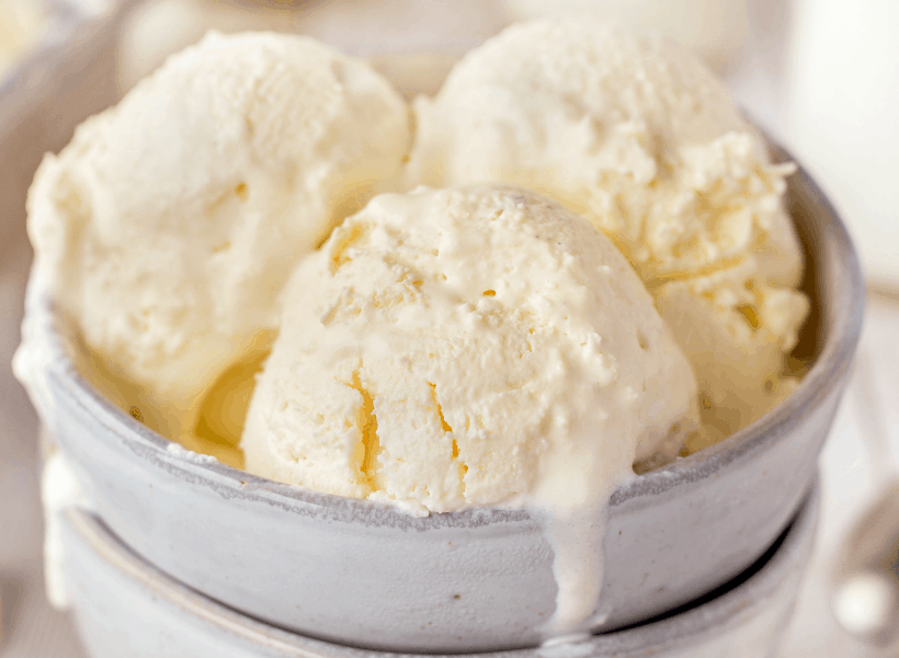 bowl of keto vanilla ice cream