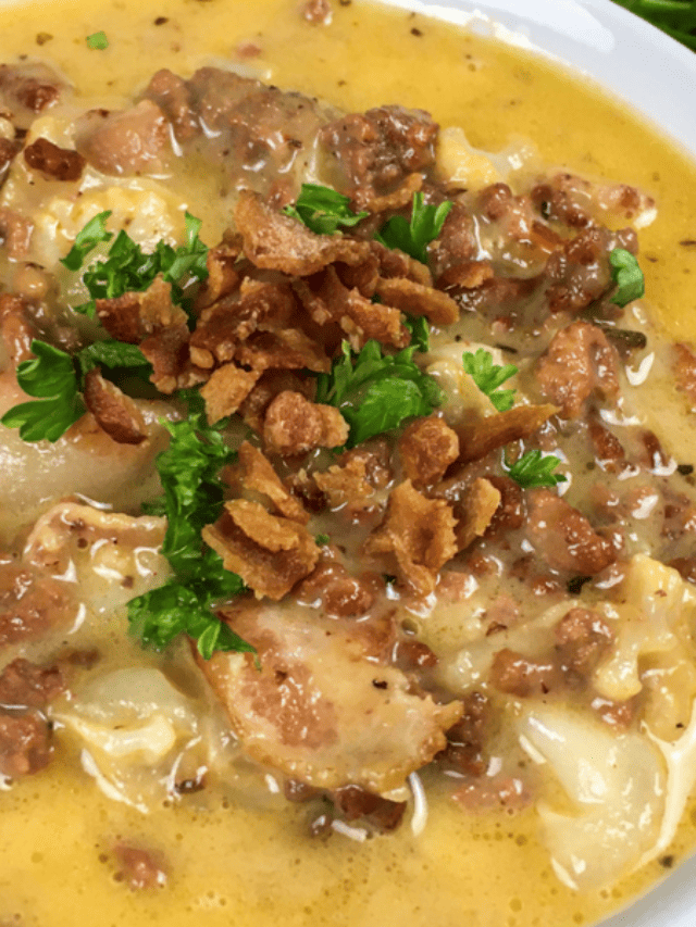 One Skillet Keto Bacon Cheeseburger Soup Story