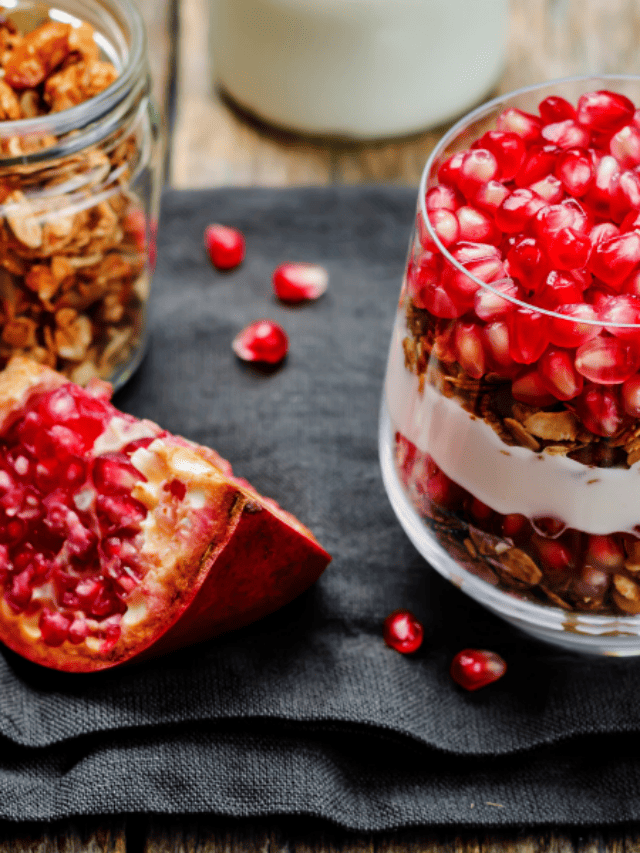 25 Pomegranate Benefits for Women Story