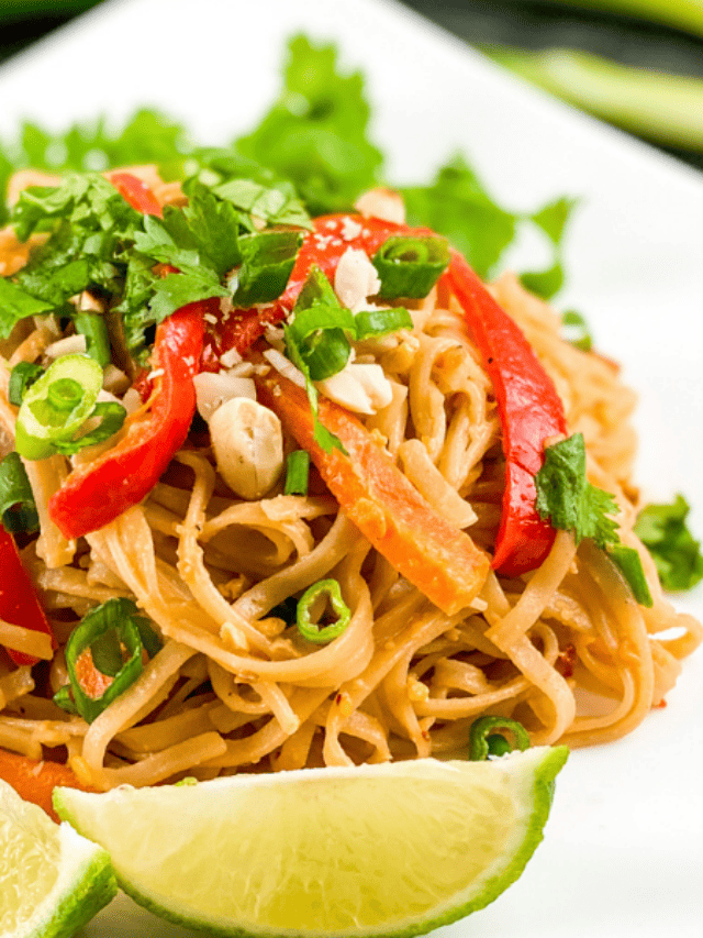 Vegetable Pad Thai Recipe (Quick and Easy!) Story