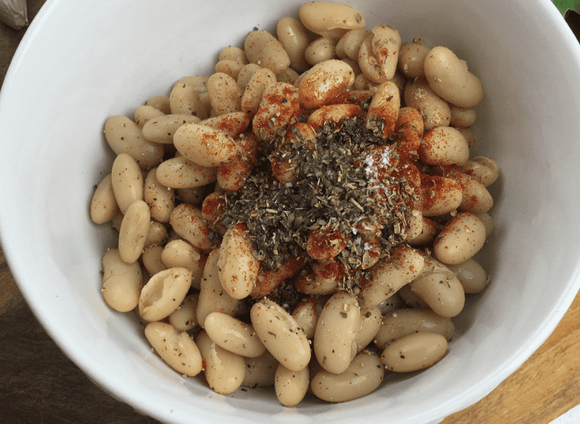 cannellini beans with seasonings