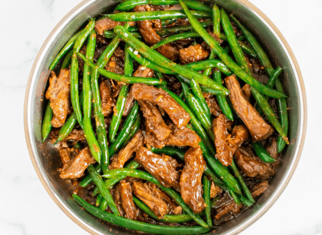 Beef and Green Beans Recipe (With Ginger Sauce)