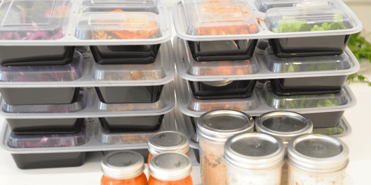 21 Tips: How to Meal Prep to Lose Weight