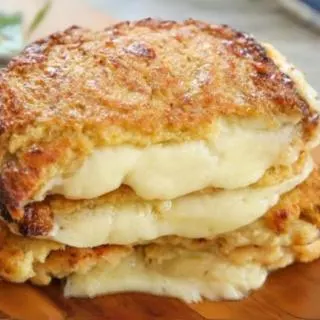 Grilled Cheese Cauliflower Sandwich