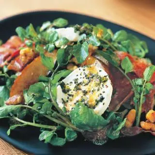 Pear Prosciutto & Goats Cheese Salad