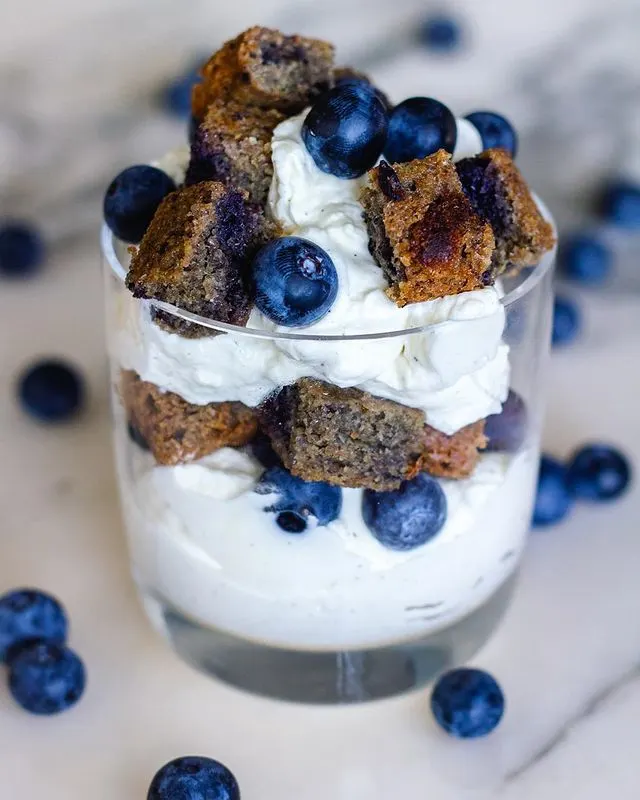 Blueberry Nüsh Trifle