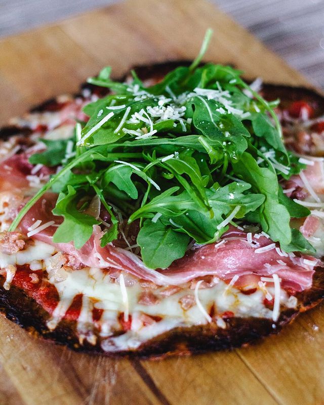 Cauliflower Crust Prosciutto & Arugula Pizza Recipe