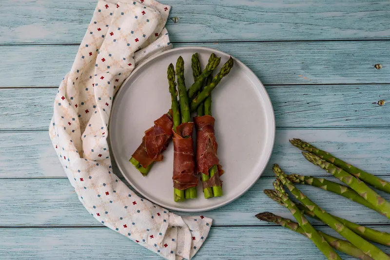Serrano Ham Wrapped Asparagus Delight
