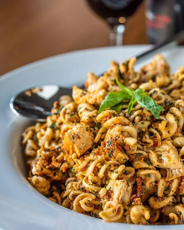 Sun-Dried Tomato Pesto Pasta with Grilled Chicken