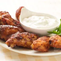 Chicken,Wings,With,Sauce,,Selective,Focus