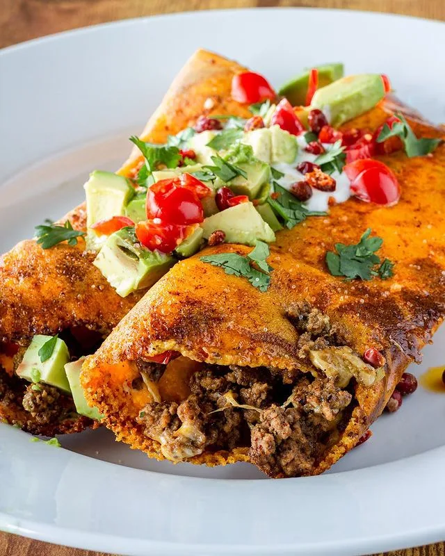 Cheesy Burrito Taco Thingie