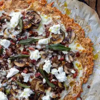 Chicken crust pizza with saut&eacute;ed garlic portabella