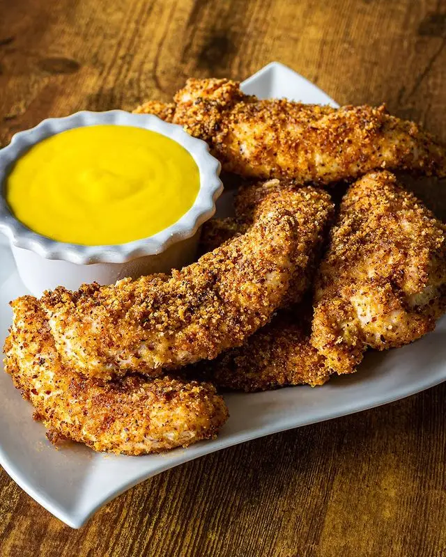 Crispy Baked Chicken Tenders with &ldquo;Honey&rdquo; Mustard
