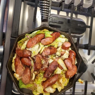 Sausage n Cabbage in the Finex