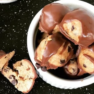 Chocolate Chip Almond Butter Bombs