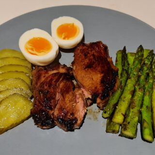 Low carb and moderate protein for dinner