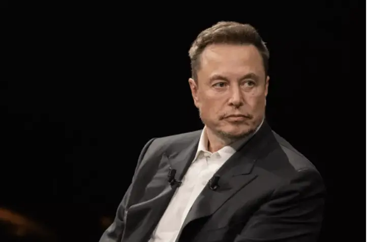 Elon Musk Paid Nearly $1 Million for Abandoned Car Couple Found in $100 ...